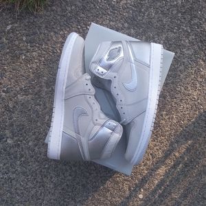 Jordan 1 japan " Neutral Gray" 2020